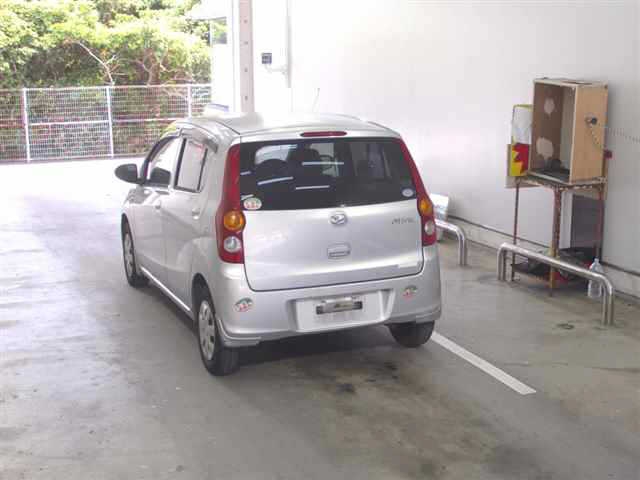 DAIHATSU MIRA