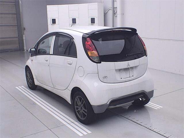 MITSUBISHI I