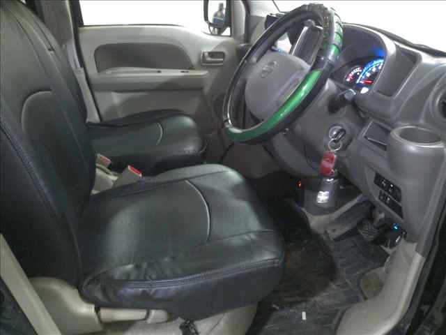 NISSAN NV100 CLIPPER
