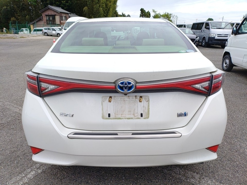 TOYOTA SAI