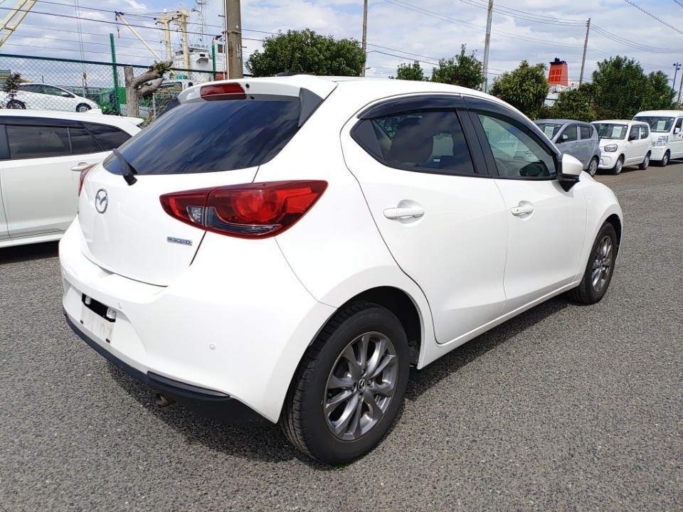 MAZDA MAZDA2