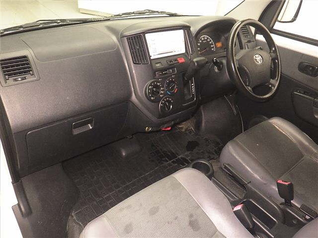 TOYOTA TOWN ACE