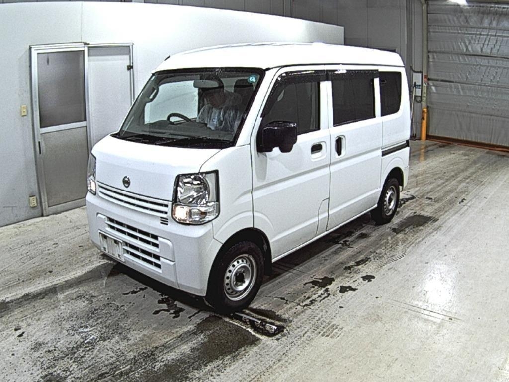 NISSAN NV100 CLIPPER
