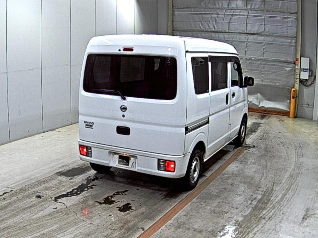 NISSAN NV100 CLIPPER
