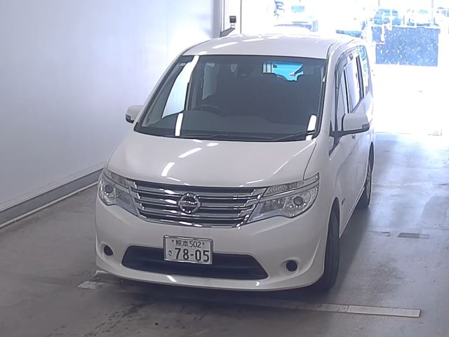 NISSAN SERENA