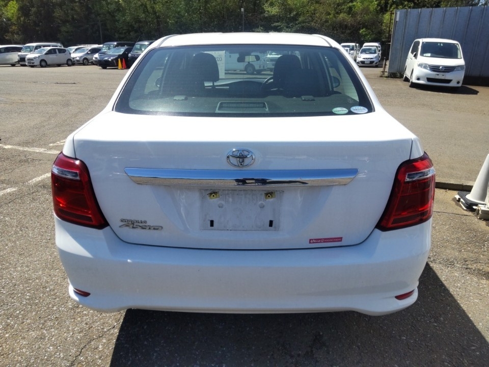 TOYOTA COROLLA AXIO