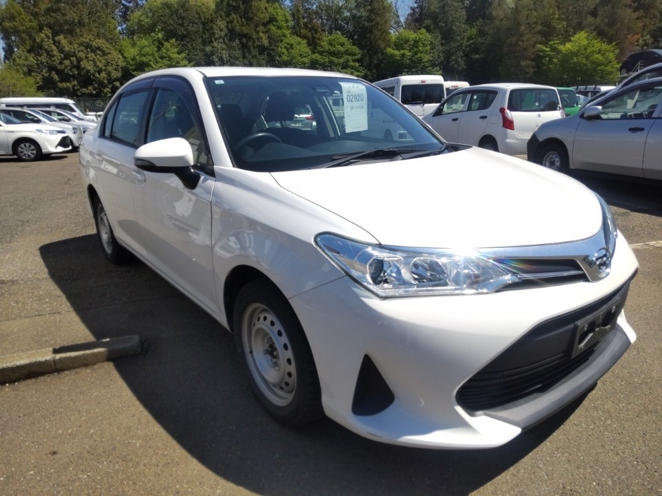 TOYOTA COROLLA AXIO