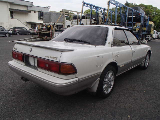 TOYOTA MARK II
