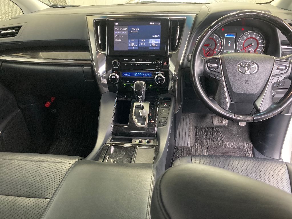TOYOTA ALPHARD
