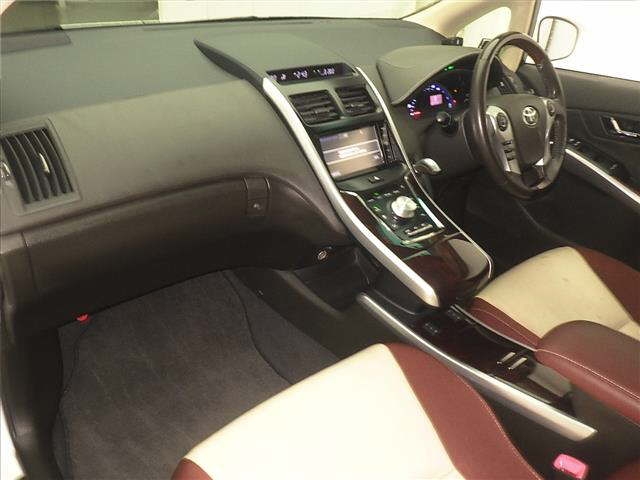 TOYOTA SAI