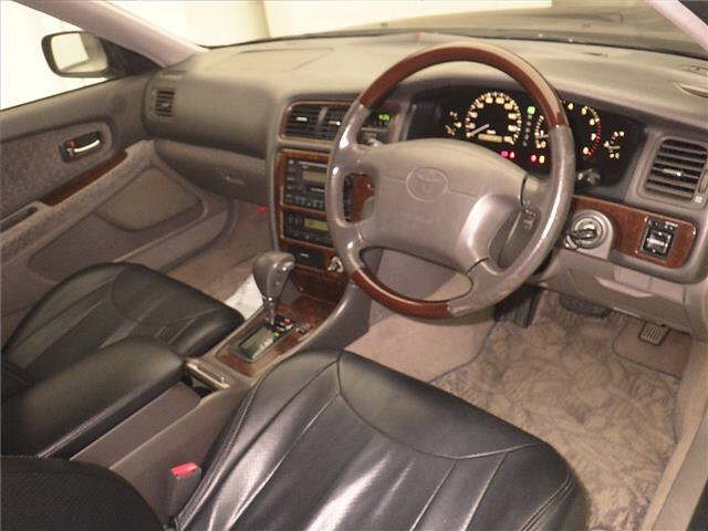 TOYOTA CHASER