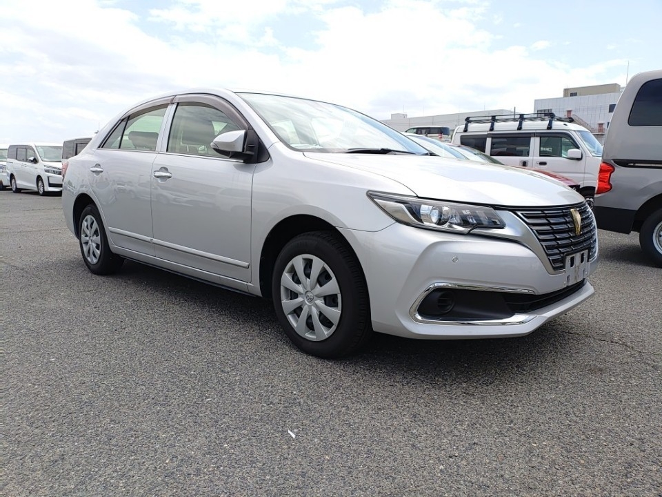 TOYOTA PREMIO