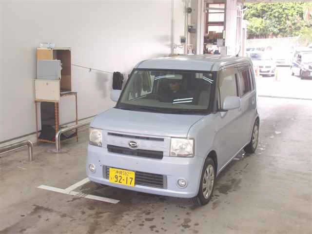DAIHATSU MOVE CONTE