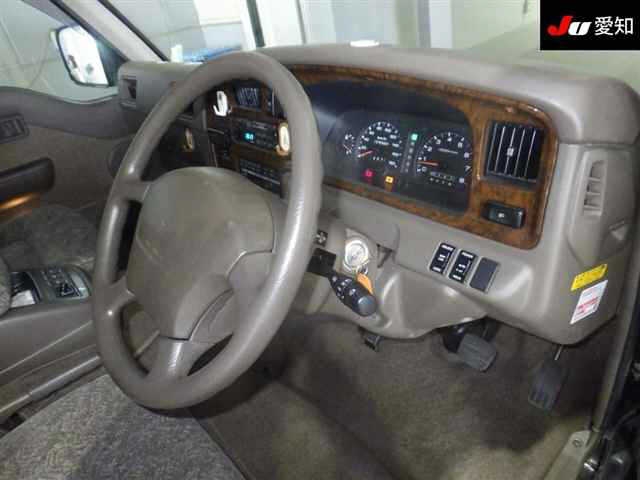NISSAN HOMY
