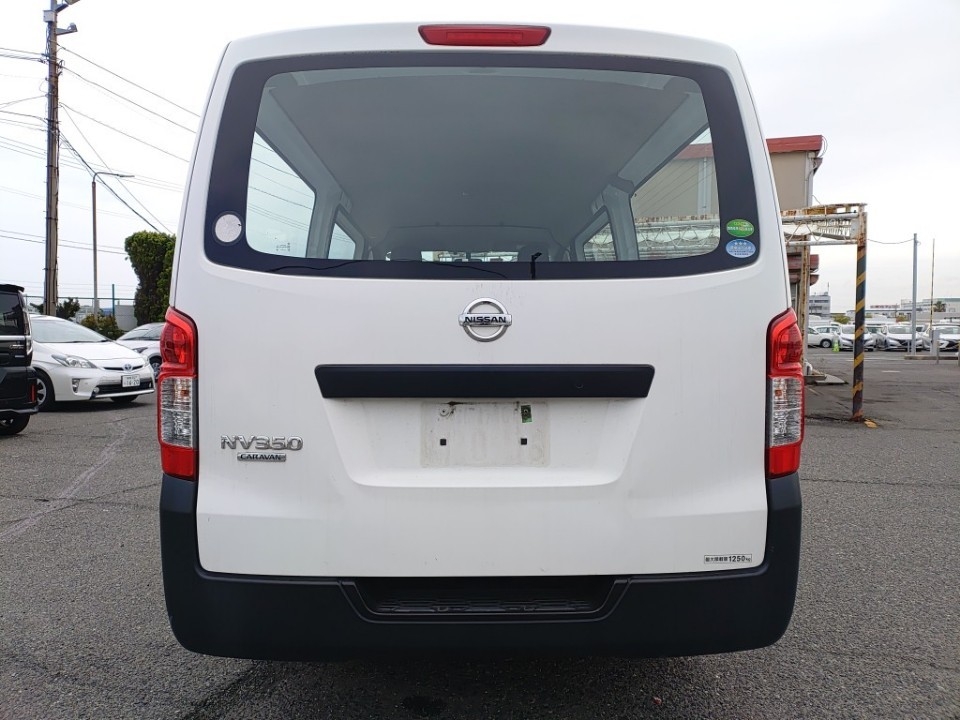 NISSAN NV350 CARAVAN