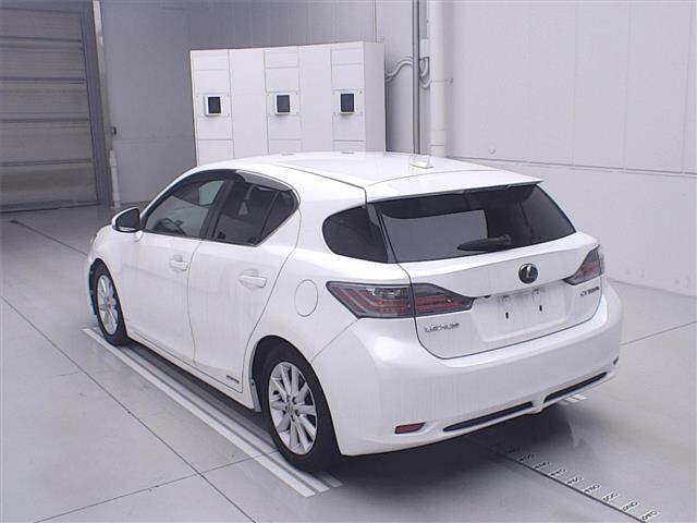 LEXUS CT200H