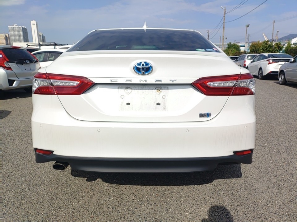 TOYOTA CAMRY