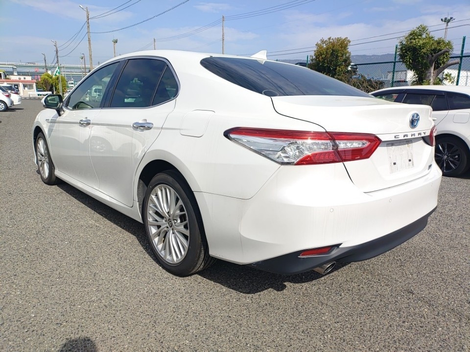 TOYOTA CAMRY