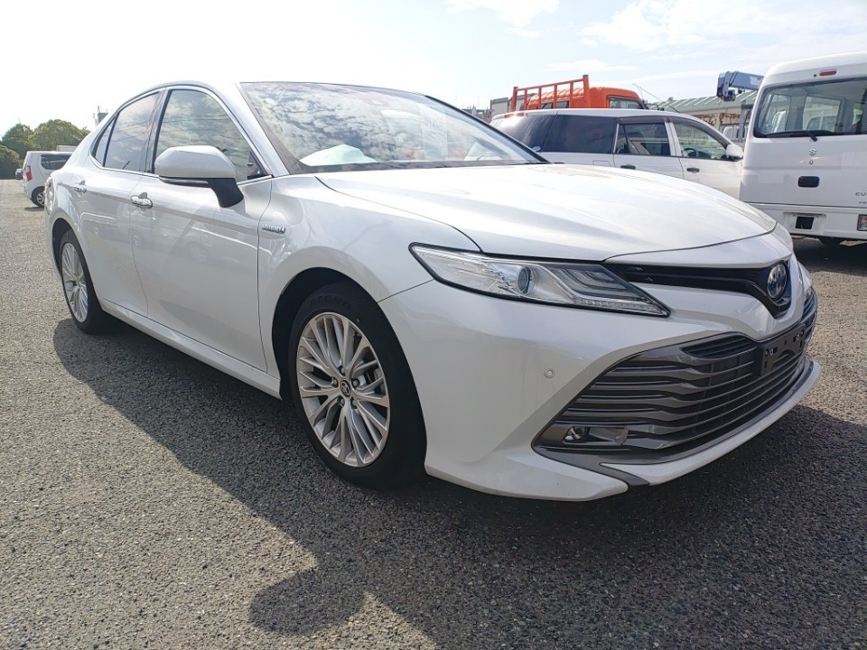 TOYOTA CAMRY