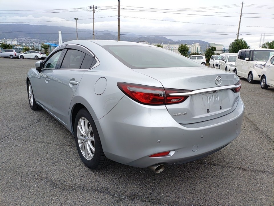 MAZDA MAZDA6