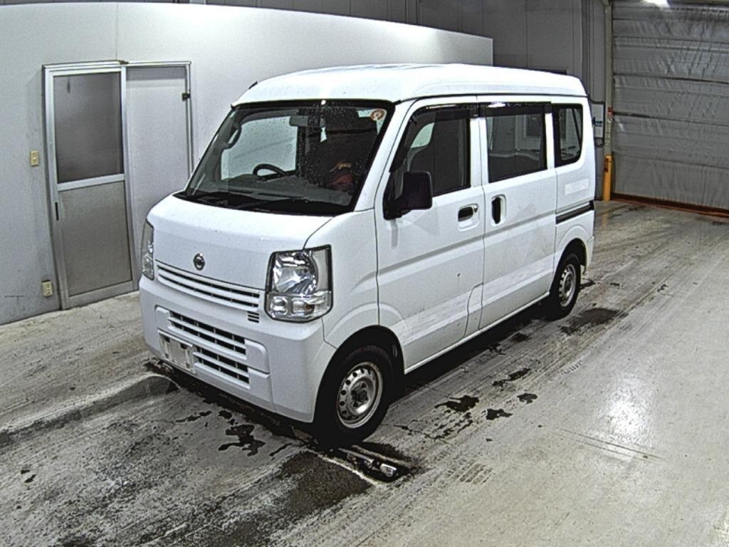 NISSAN NV100 CLIPPER