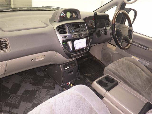 MITSUBISHI DELICA