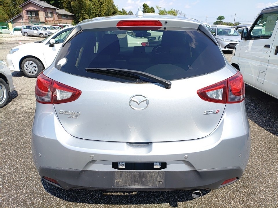 MAZDA MAZDA2