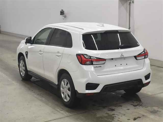 MITSUBISHI RVR