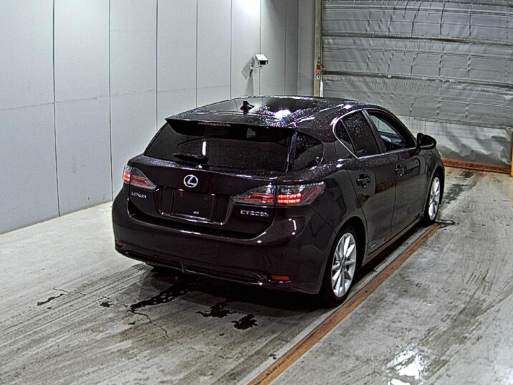 LEXUS CT200H
