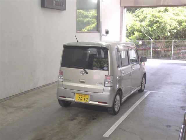 DAIHATSU MOVE CONTE
