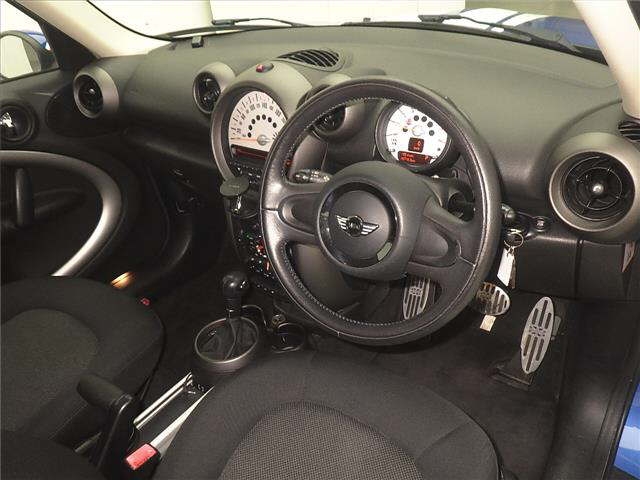 MINI CROSSOVER