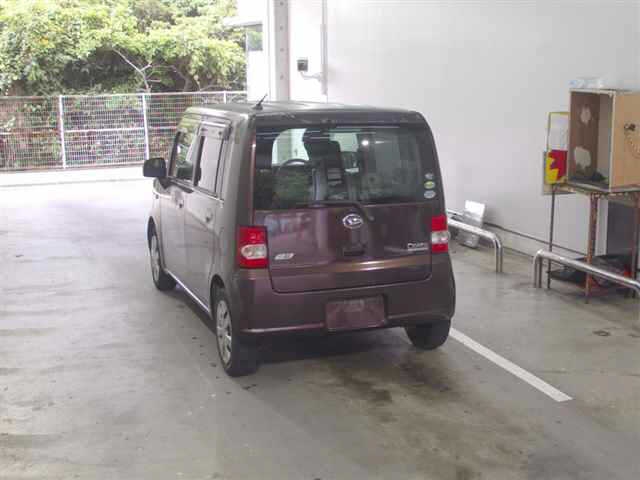 DAIHATSU MOVE CONTE