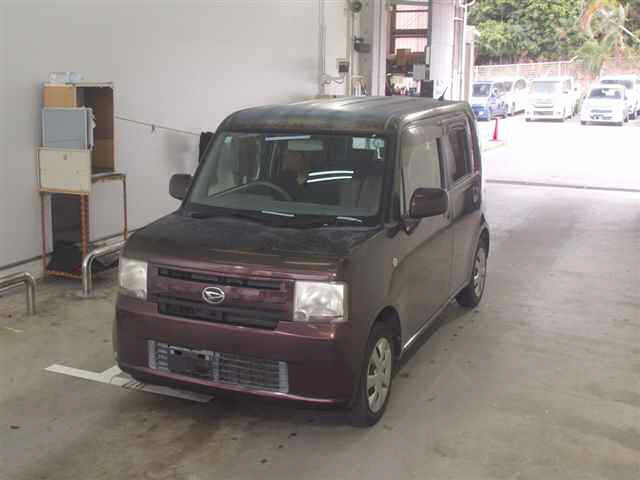 DAIHATSU MOVE CONTE