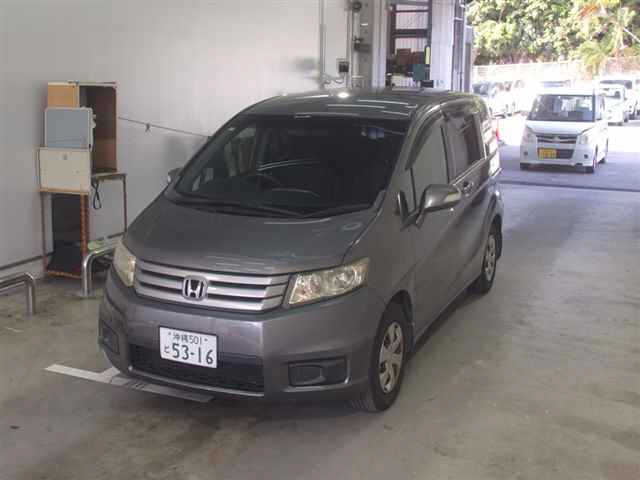 HONDA FREED SPIKE
