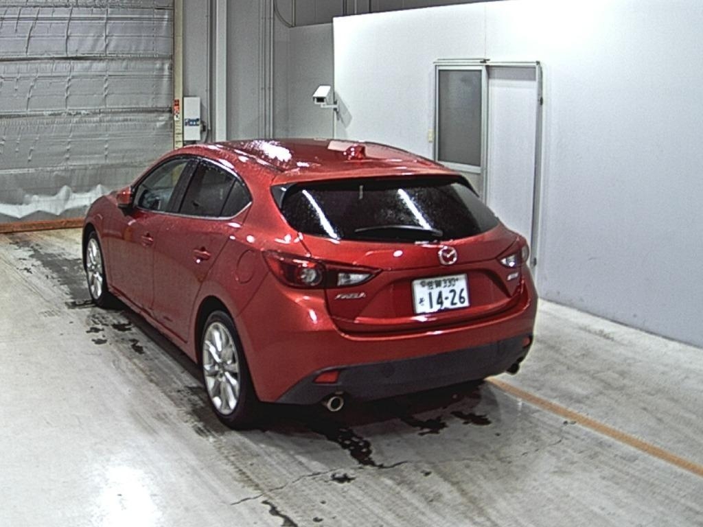 MAZDA AXELA