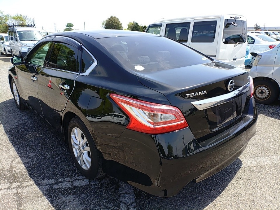 NISSAN TEANA