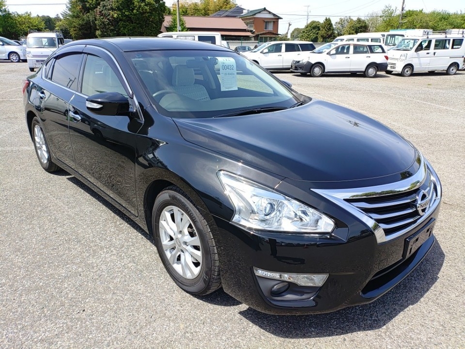 NISSAN TEANA