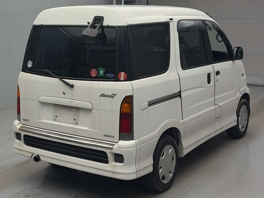 DAIHATSU ATRAI7
