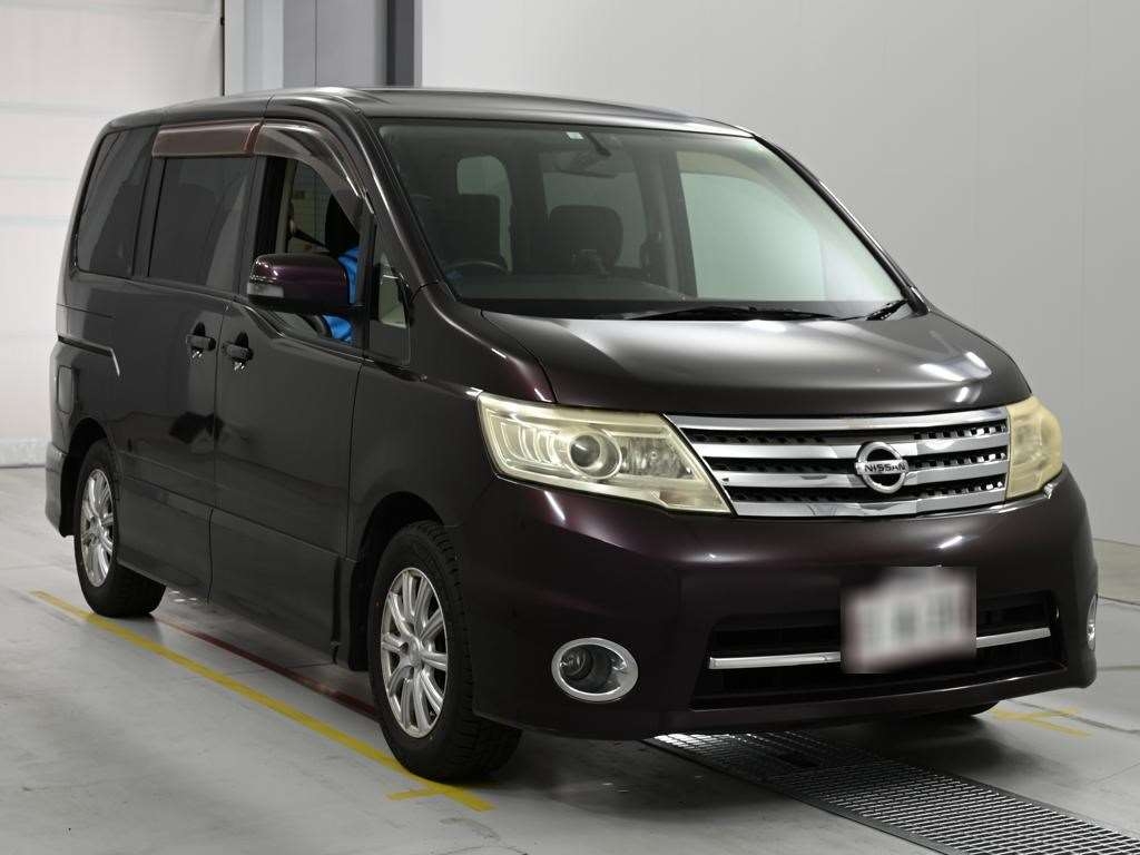 NISSAN SERENA