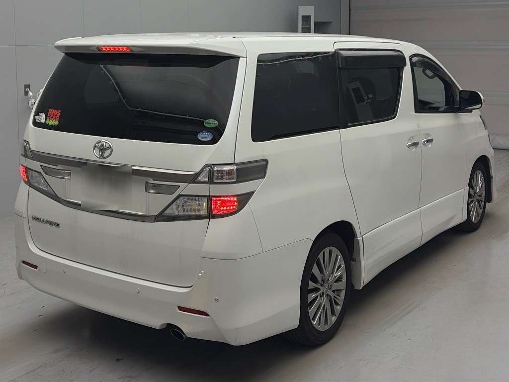 TOYOTA VELLFIRE