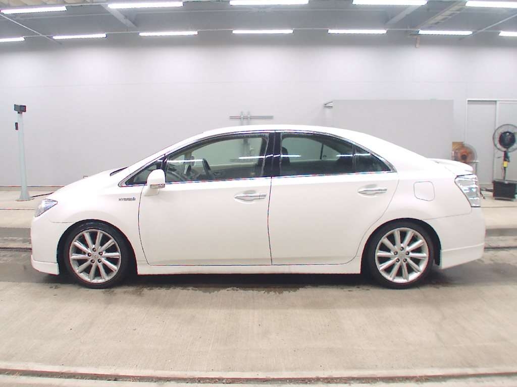 TOYOTA SAI