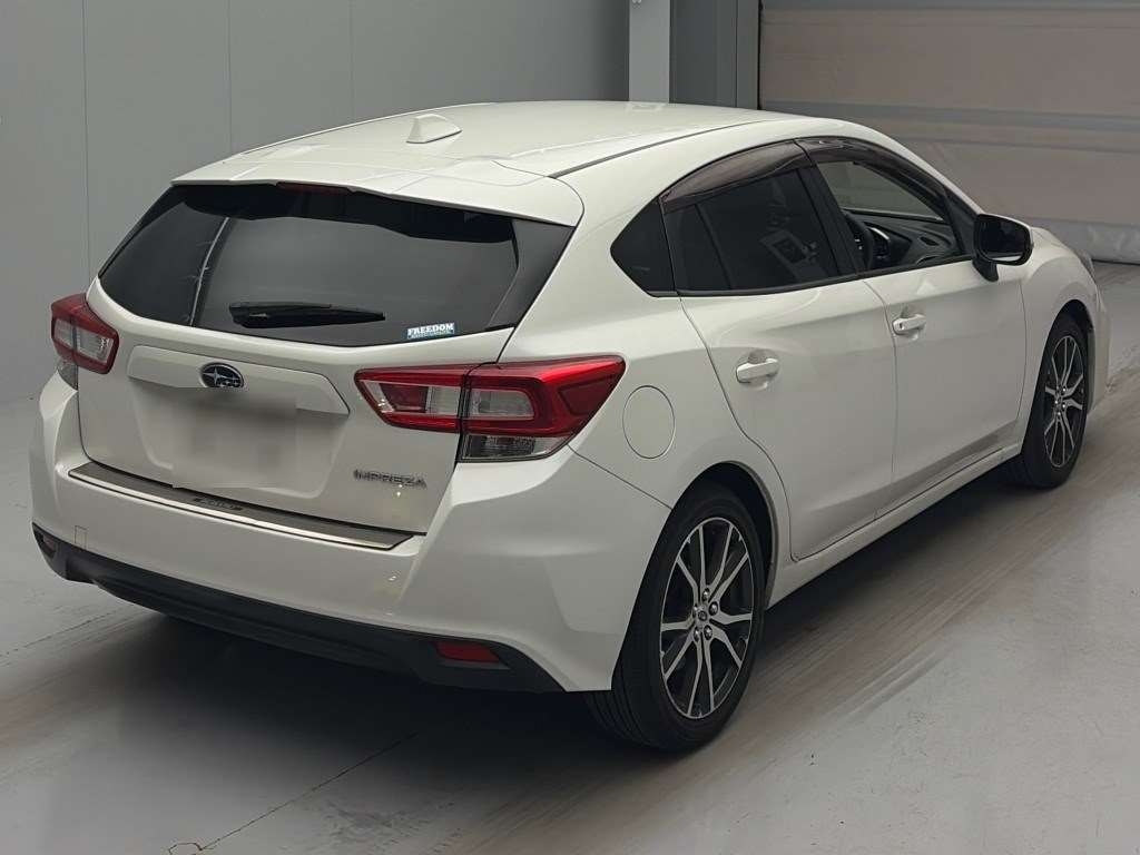SUBARU IMPREZA