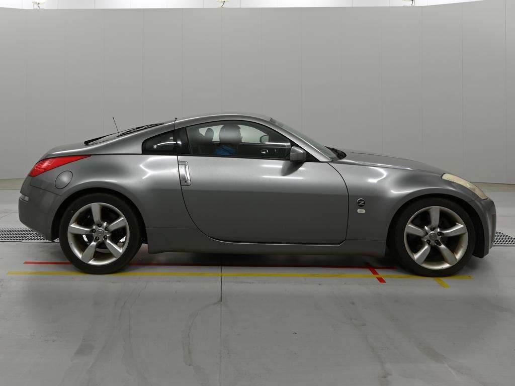 NISSAN FAIRLADY Z
