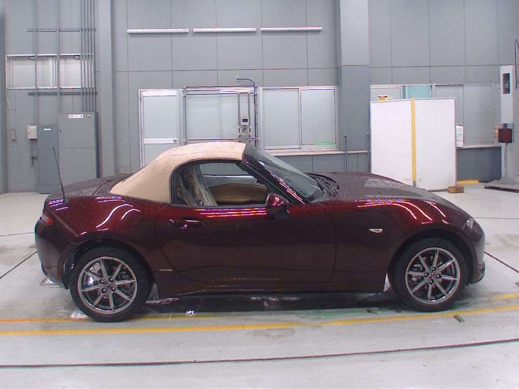 MAZDA ROADSTER