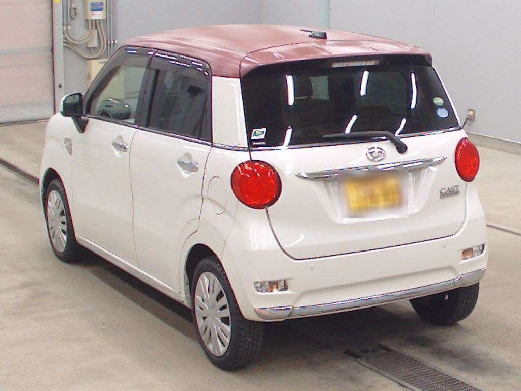 DAIHATSU CAST