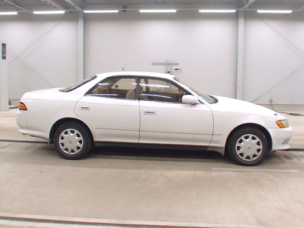 TOYOTA MARK II