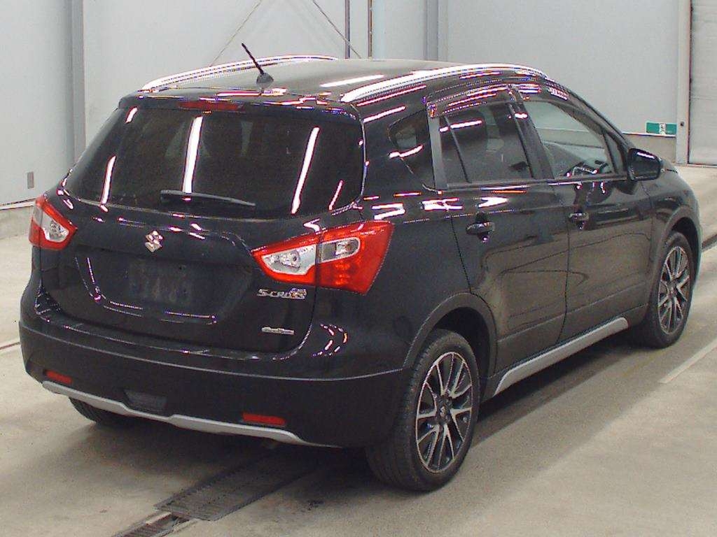 SUZUKI SX4
