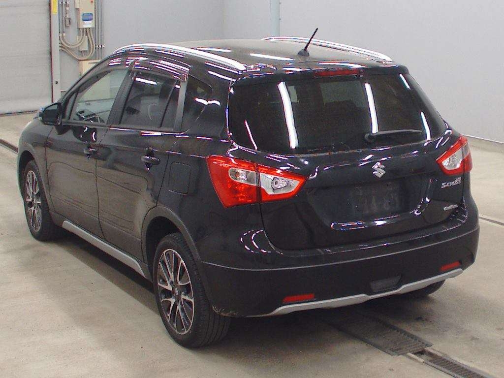 SUZUKI SX4