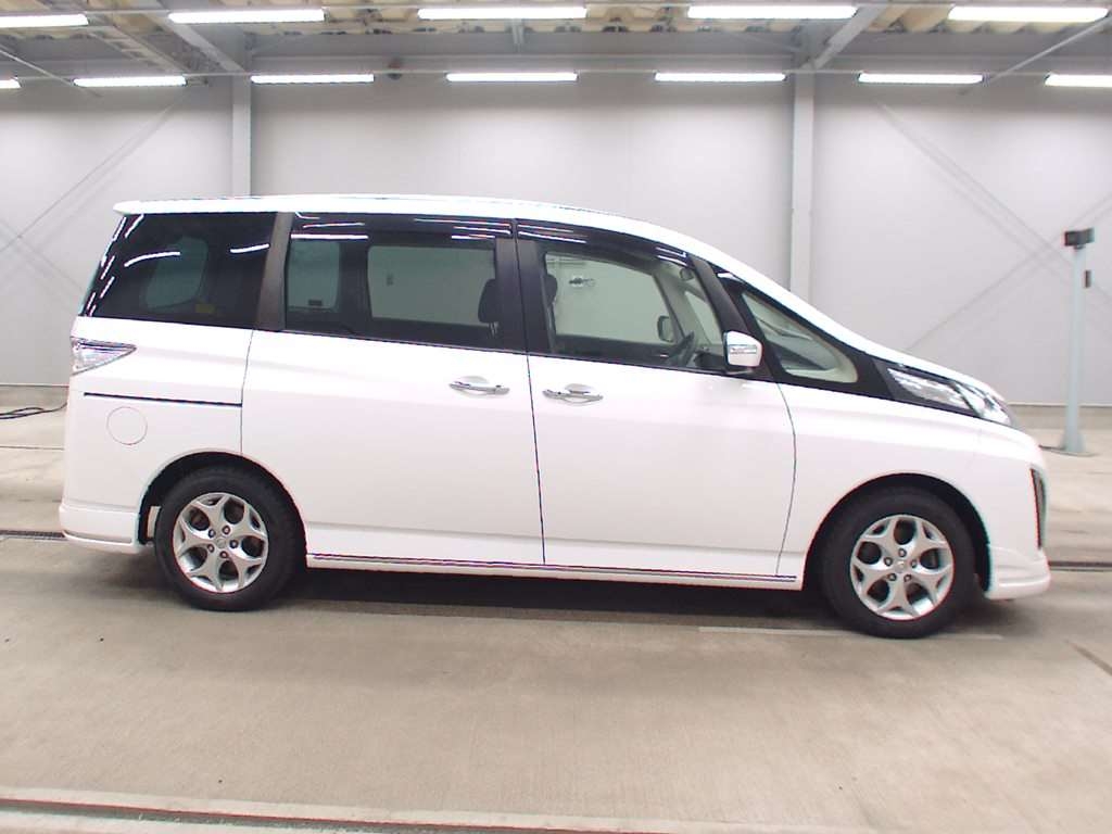 MAZDA BIANTE