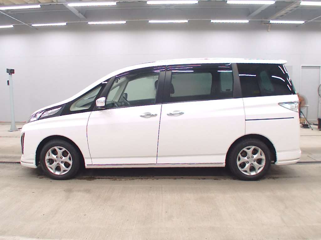 MAZDA BIANTE
